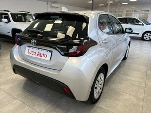 Usato 2020 Toyota Yaris 1.5 El_Hybrid 101 CV (16.490 €)