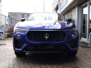 Usato 2021 Maserati GranSport 3.0 Benzin 349 CV (49.900 €)