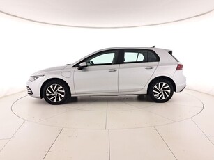 Usato 2021 VW e-Golf 1.4 El_Benzin 204 CV (26.500 €)