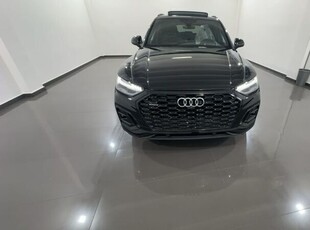 Usato 2023 Audi Q5 2.0 Diesel 204 CV (64.900 €)