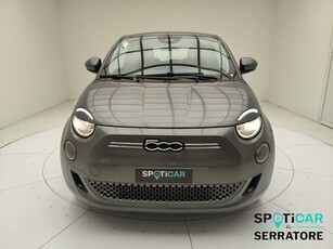 Usato 2023 Fiat 500e 1.0 El 58 CV (32.486 €)