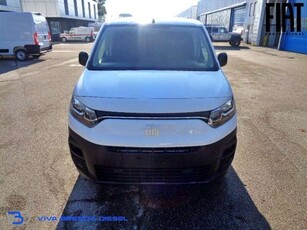 Usato 2023 Fiat Doblò 1.5 Diesel 101 CV (21.000 €)