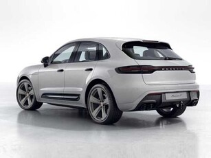 Usato 2023 Porsche Macan 2.0 Benzin 265 CV (94.434 €)