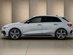 Usato 2024 Audi A3 Sportback e-tron 1.4 El_Hybrid 150 CV (54.566 €)