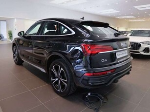 Usato 2024 Audi Q5 Sportback 2.0 Benzin 299 CV (71.192 €)