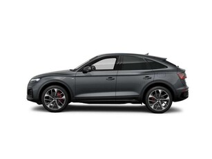 Usato 2024 Audi Q5 Sportback 2.0 Benzin 299 CV (74.100 €)