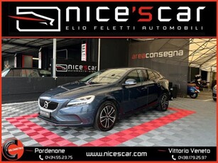 Volvo V40 D2 Business usato