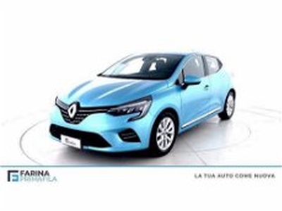 Renault Clio TCe 90 CV 5 porte Intens del 2022 usata a Pozzuoli