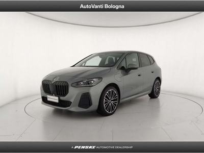 BMW 225e Active Tourer e xDrive 180 kW