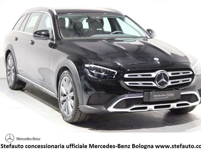 Mercedes-Benz E 220 d T MHEV 4Matic 147 kW