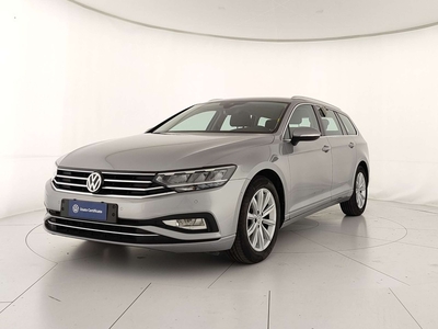 Volkswagen Passat Variant 1.6 TDI DSG Business 88 kW