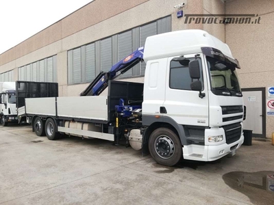 DAF CF 85.460 - Euro 5 - pianale con rampe e gru