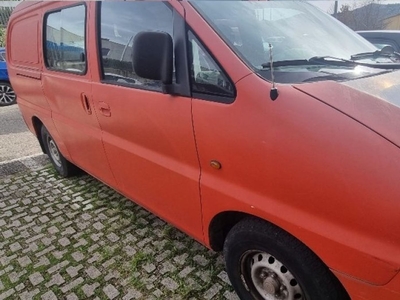 Hyundai H-1 2.5 turbodiesel