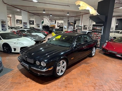 JAGUAR XJR 4.2 V8 cat Super Charged