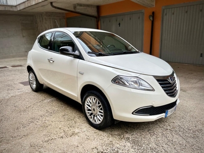 Lancia Ypsilon 0.9 TwinAir