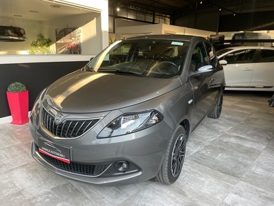 Lancia Ypsilon 1.0 FireFly