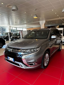 Mitsubishi Outlander 2.4 MIVEC