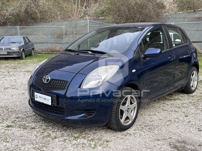 TOYOTA Yaris 1.0 5 porte Sol