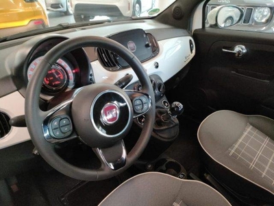 FIAT 500 1.0 Hybrid Lounge con Uconnect 7