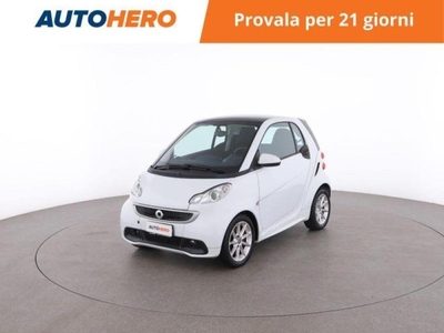 Smart fortwo coupé 1000 52 kW MHD coupé passion Usate