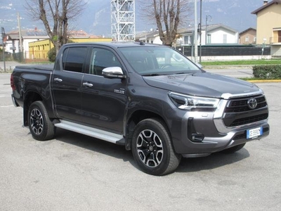 TOYOTA HILUX + IVA !!! 2.4 D-4D A/T 4WD Double Cab Executive+