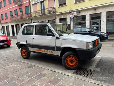 Usato 1986 Fiat Panda 4x4 1.0 Benzin 50 CV (4.500 €)