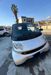 Usato 2001 Smart ForTwo Cabrio 0.6 Benzin 61 CV (2.200 €)