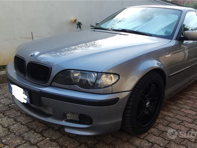 Usato 2004 BMW 320 2.0 Diesel 150 CV (4.000 €)