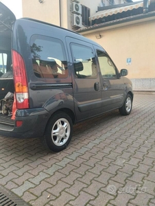 Usato 2004 Renault Kangoo 1.6 LPG_Hybrid 95 CV (4.700 €)