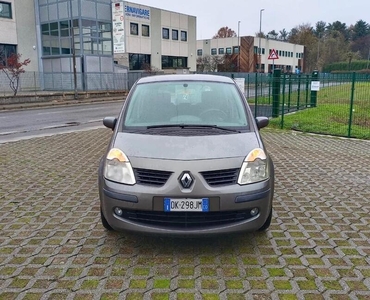 Usato 2007 Renault Modus 1.1 Benzin 75 CV (2.800 €)