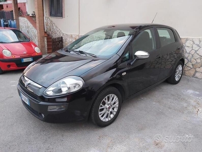 Usato 2010 Fiat Punto Evo 1.4 Benzin 105 CV (3.799 €)