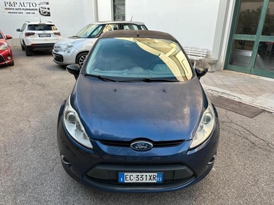 Usato 2010 Ford Fiesta 1.2 Benzin 82 CV (3.300 €)