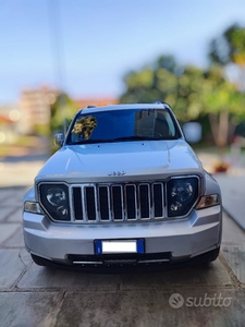 Usato 2012 Jeep Cherokee 2.8 Diesel 200 CV (13.500 €)