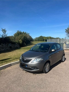 Usato 2015 Lancia Ypsilon 1.2 Diesel 95 CV (7.500 €)