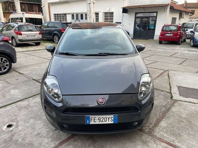 Usato 2016 Fiat Punto 1.2 Benzin 69 CV (8.200 €)