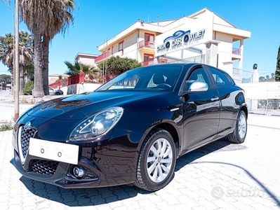 Usato 2018 Alfa Romeo Giulietta 2.0 Diesel 150 CV (13.900 €)