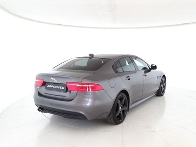 Usato 2019 Jaguar XE 2.0 Diesel 180 CV (27.000 €)