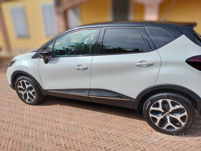 Usato 2020 Renault Captur 0.9 Benzin 90 CV (16.000 €)
