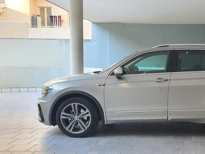 Usato 2020 VW Tiguan 2.0 Diesel 150 CV (31.000 €)