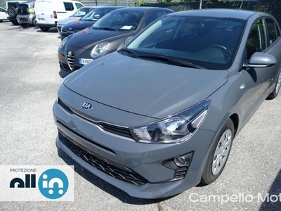 Usato 2021 Kia Rio 1.2 Benzin 84 CV (12.900 €)