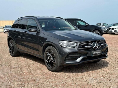 Usato 2021 Mercedes GLC300e El_Hybrid (53.900 €)