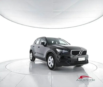 Usato 2021 Volvo XC40 1.5 Benzin 129 CV (30.900 €)