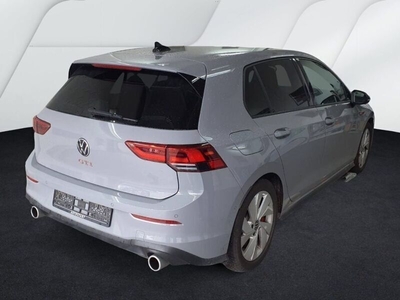 Usato 2022 VW Golf 2.0 Benzin 245 CV (35.990 €)