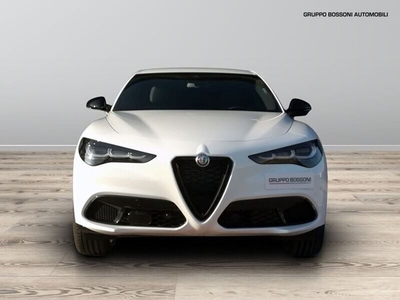 Usato 2023 Alfa Romeo Stelvio 2.1 Diesel 210 CV (61.778 €)