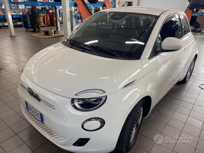 Usato 2023 Fiat 500e El 58 CV (25.000 €)