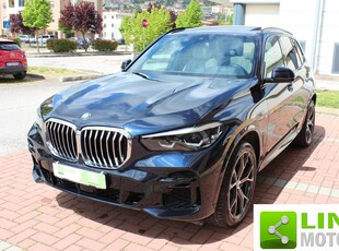 BMW X5 xDrive40d 48V Business FATTURABILE-FINANZIABILE Usata
