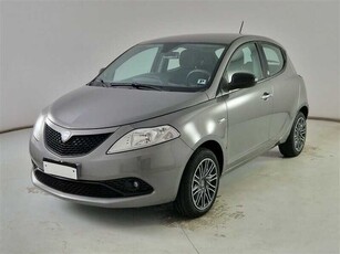 Lancia Ypsilon 1.0 FireFly