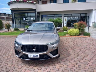 Maserati Levante V6