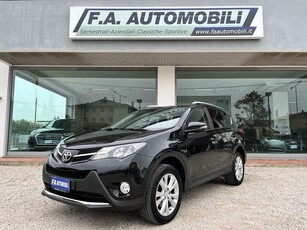 Toyota RAV4 2.2 D-Cat