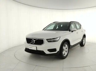 VolvoXC40 1.5 t2 Momentum